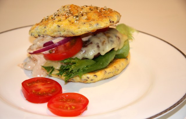 Hjemmelaget hamburger