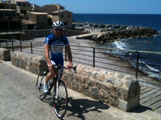 Lars Petter i Port de Valdemossa på Mallorca