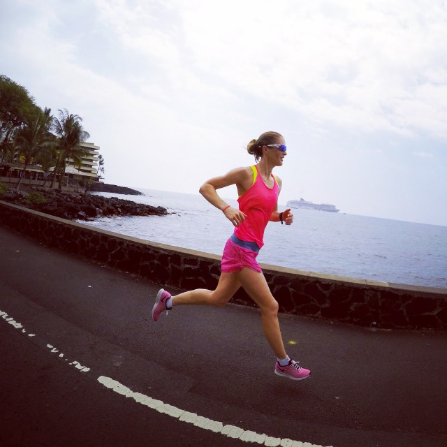 trude-stormo-loper-pa-alii-drive