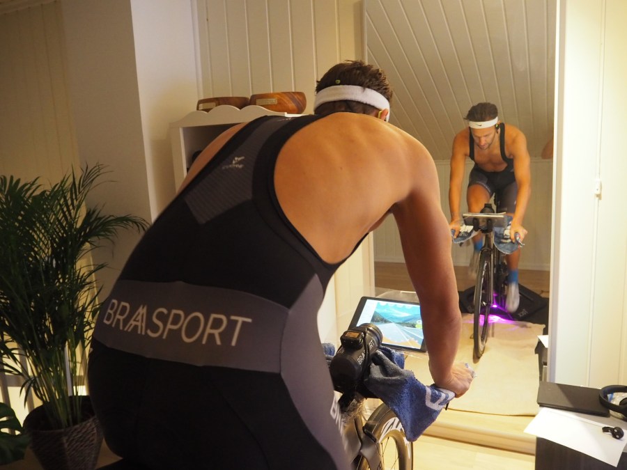 Lars Petter Stormo sykler